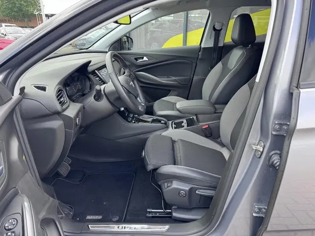 Opel Grandland X 1.2 Turbo 120 Edition 2021 Benzine 10