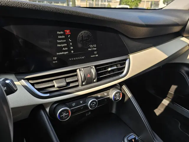 Alfa Romeo Giulia 2.2 2019 Diesel 12