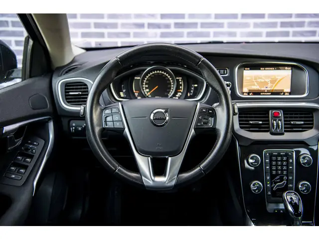 Volvo V40 1.5 T2 Polar+ 2019 Benzine 4