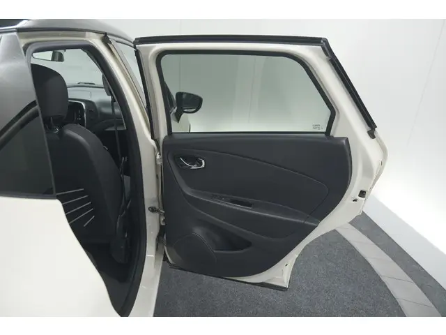 Renault Captur TCe 90 Dynamique 2017 Benzine 57