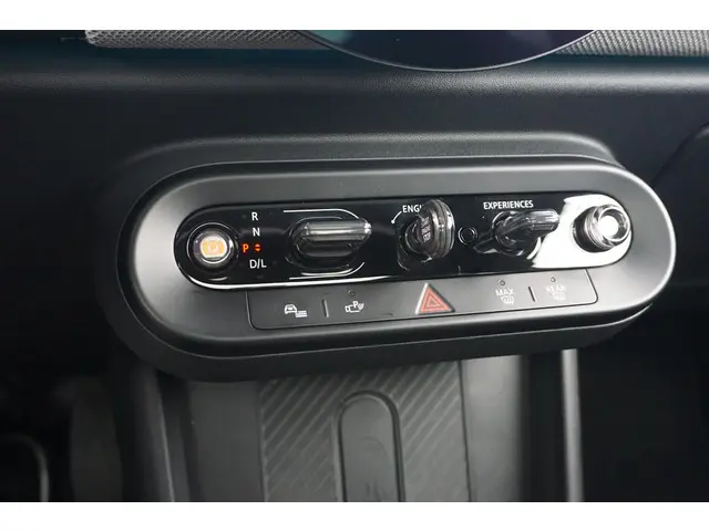 MINI 3-Deurs Cooper C 2024 Benzine 16