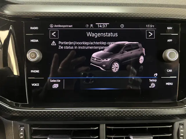 Volkswagen T-Cross 1.0 TSI United Business 2021 Benzine 25