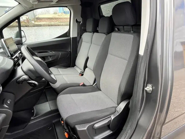 Peugeot Partner bestel 1.5 BlueHDI Asphalt 2019 Diesel 5