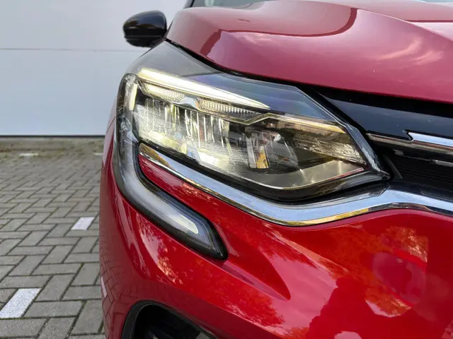 Renault Captur 1.3 mild hybrid 160 iconic 2024 Benzine 27