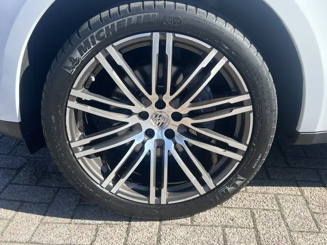 Porsche Macan 2.0 2018 Benzine 42