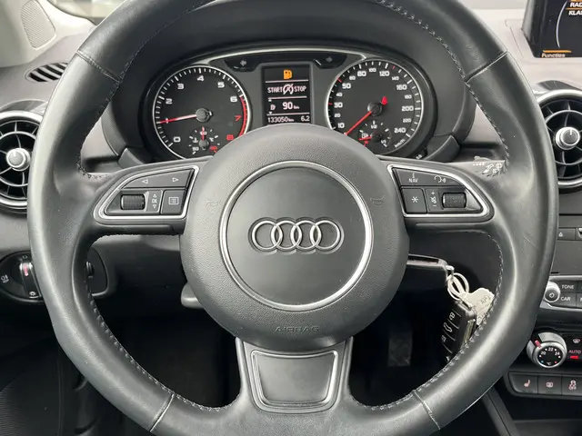 Audi A1 Sportback 1.0 TFSI Pro Line 2017 Benzine 16