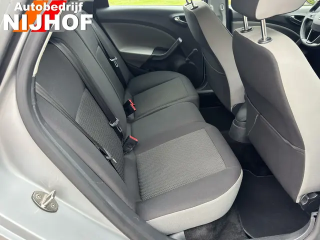 SEAT Ibiza ST 1.0 EcoTSI Style Connect 2016 Benzine 25