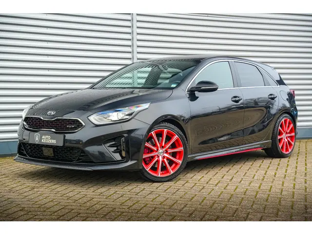 Kia Ceed 1.6 T-GDi GT 2019 Benzine 29