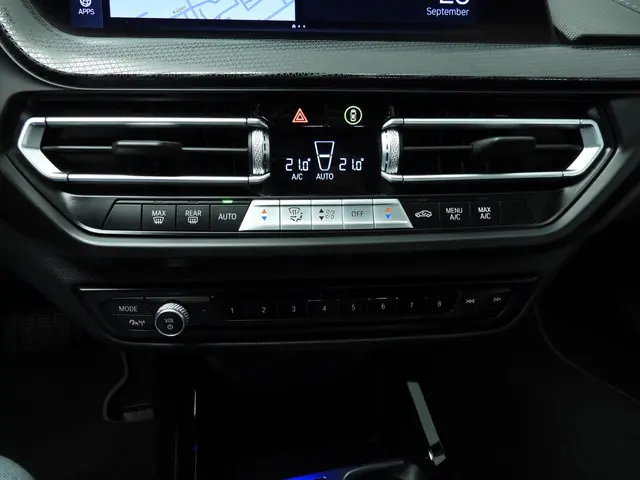 BMW 2 Serie Gran Coupe 218i 2022 Benzine 14