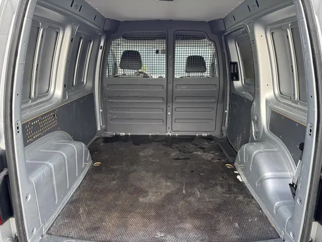 Volkswagen Caddy 1.6 TDI Economy Baseline 2013 Diesel 7