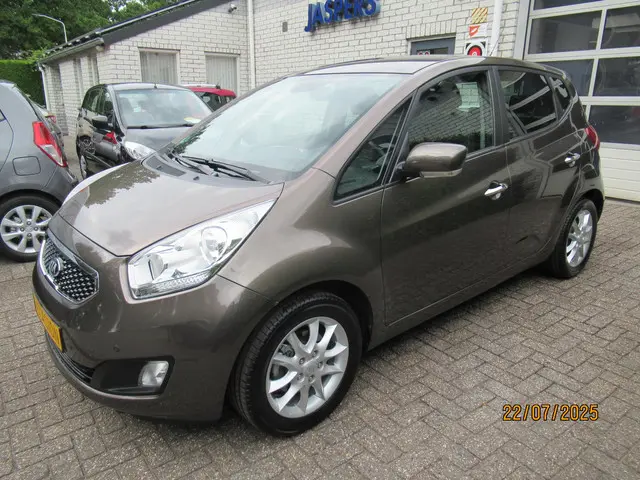 Kia Venga 1.6 CVVT ExecutiveLine 2013 Benzine
