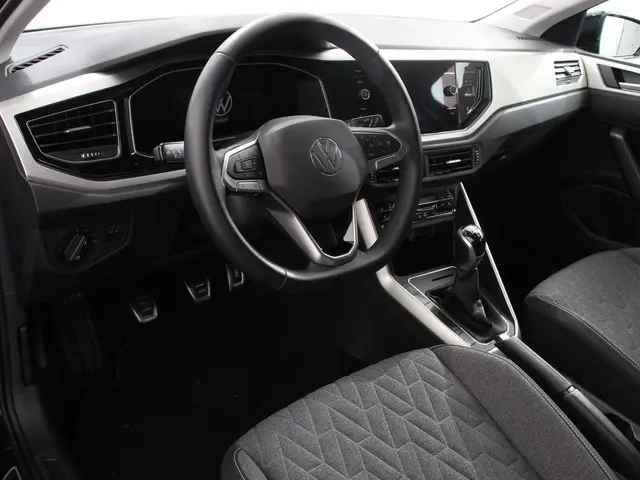 Volkswagen Polo 1.0 TSI Move 2024 Benzine 7