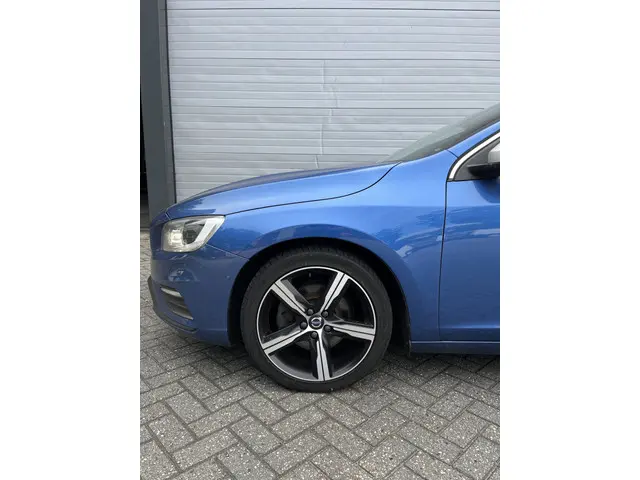Volvo V60 2.0 D4 Business Sport 2018 Diesel 10
