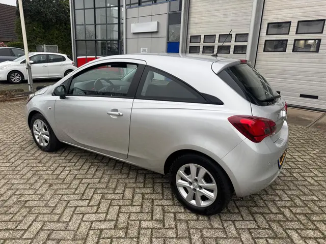 Opel Corsa 1.4 Cosmo Airco,Pdc.Cruise 2016 Benzine 12