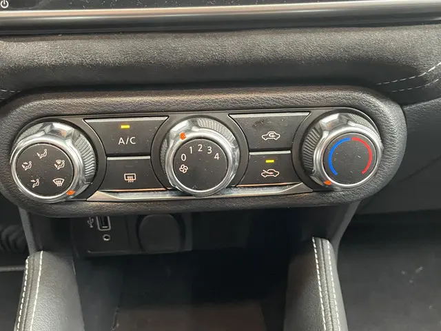 Nissan Micra 1.0 IG-T N-Connecta 2020 Benzine 11