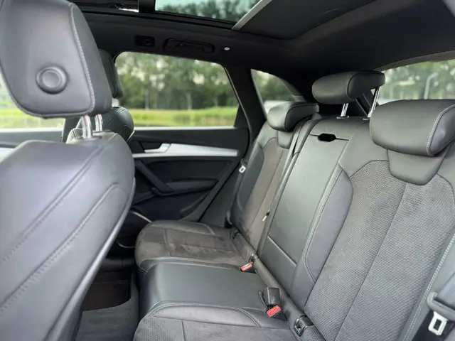 Audi Q5 2.0 TDI quattro Sport S-Line 2017 Diesel 26