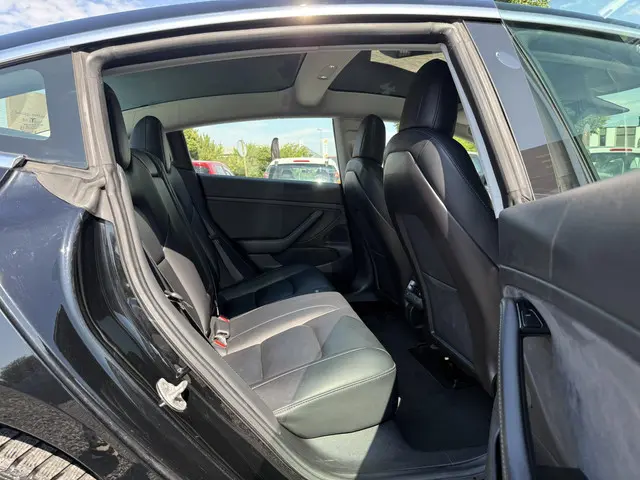 Tesla Model 3 Long Range AWD 75 kWh 2019 Elektrisch 9