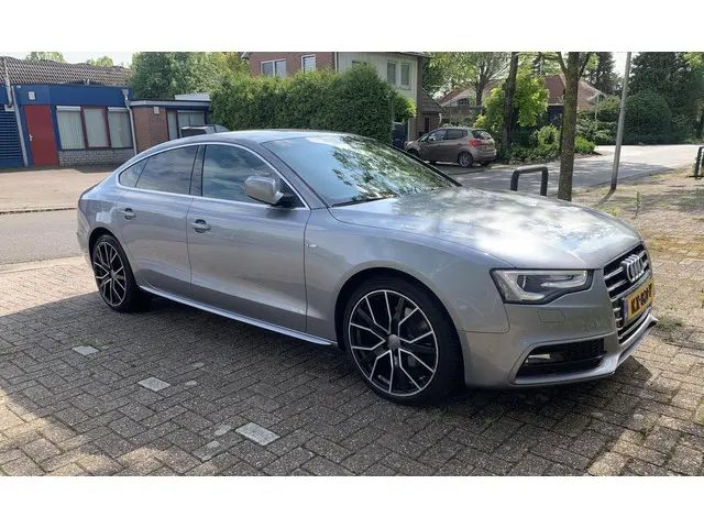 Audi A5 Sportback 1.8 TFSI Adrenalin 2017 Benzine 8
