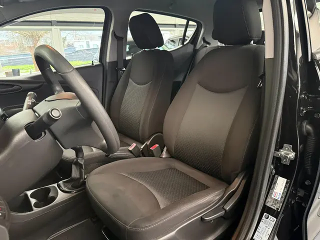 Opel KARL 1.0 ecoFLEX Edition 2017 Benzine 8