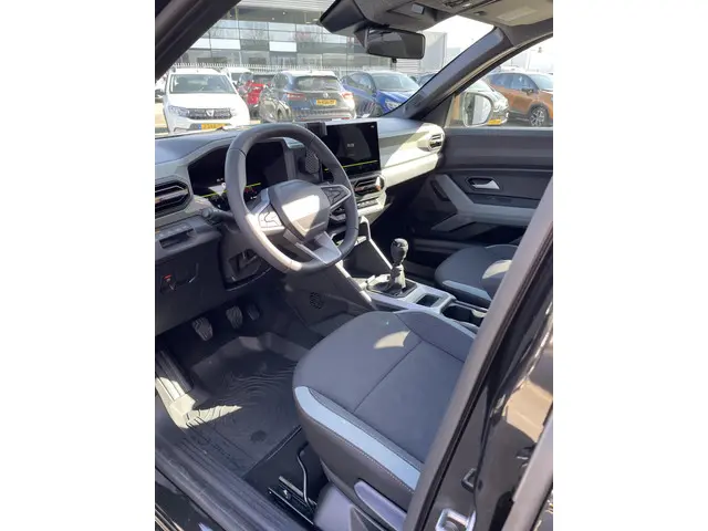 Dacia Bigster 1.2 Mild Hybrid 140 Extreme 2025 Benzine 7