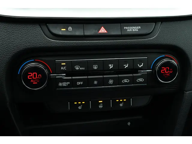 Kia cee'd 1.6 GDI PHEV DynamicLine 2020 Hybride Benzine 21