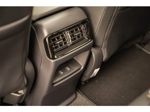 Honda CR-V 2.0i e:PHEV ADVANCE TECH 2025 Hybride Benzine 59