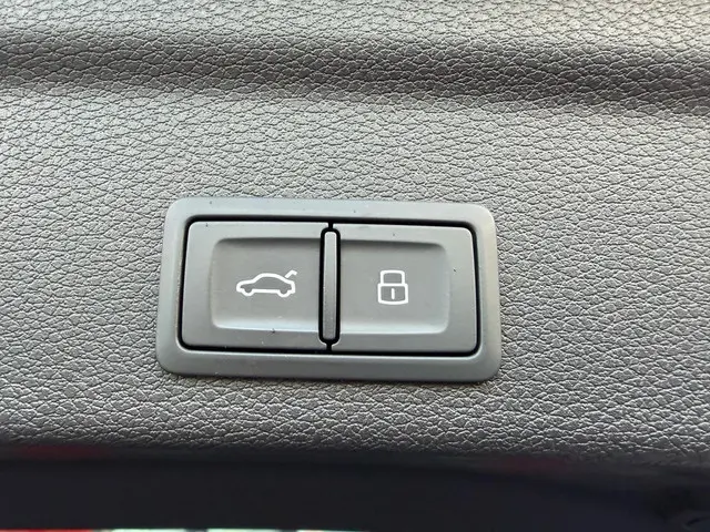 Audi RSQ3 TFSI RS / Panorama/ Full spec 2022 Benzine 30