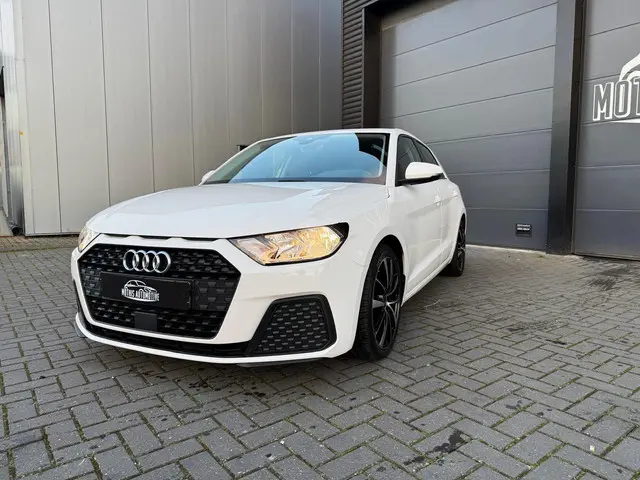 Audi A1 Sportback 2