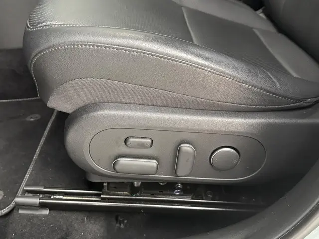 Hyundai Kona 1.6 GDI HEV Premium 2024 Hybride Benzine 37