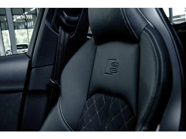 Audi RS4 Urban 2021 Benzine 41