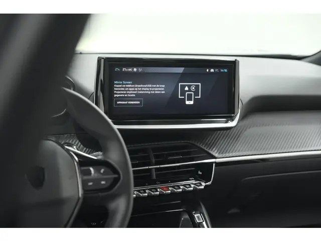 Peugeot 2008 PureTech 100 Allure 2024 Benzine 53