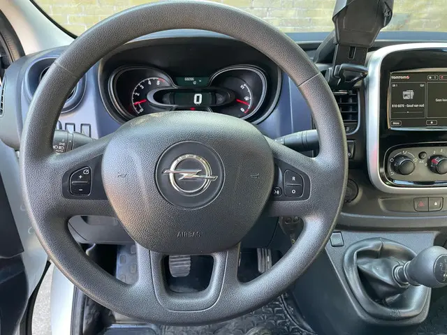 Opel Vivaro 1.6 CDTI L2H1 Sport EcoFlex 2018 Diesel 14