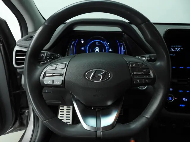 Hyundai IONIQ Premium EV 38 kWh 2020 Elektrisch 11