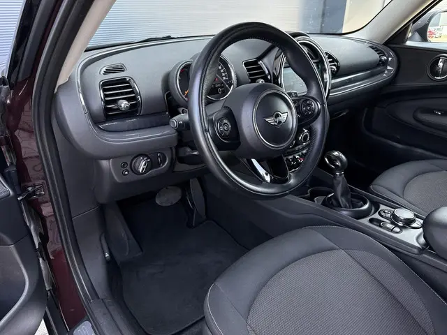 MINI Clubman Mini 1.5 Cooper Business 2016 Benzine 8