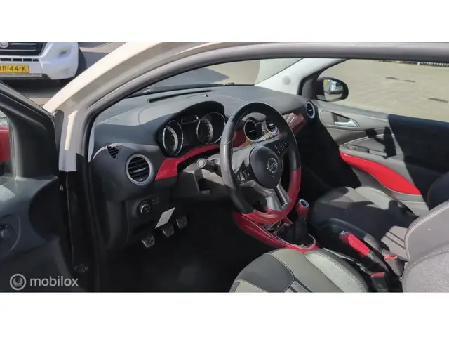Opel ADAM 1.4 Slam 2013 Benzine 25
