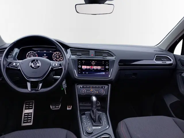 Volkswagen Tiguan 2.0 TSI 4Motion Sound 2017 Benzine 30