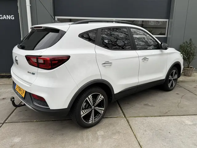 MG ZS EV MG Luxury 45 kWh 140pk 2020 Elektrisch 49