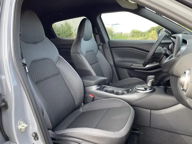 Nissan Juke 1.6 Hybrid N-Connecta 2026 Hybride Benzine 11