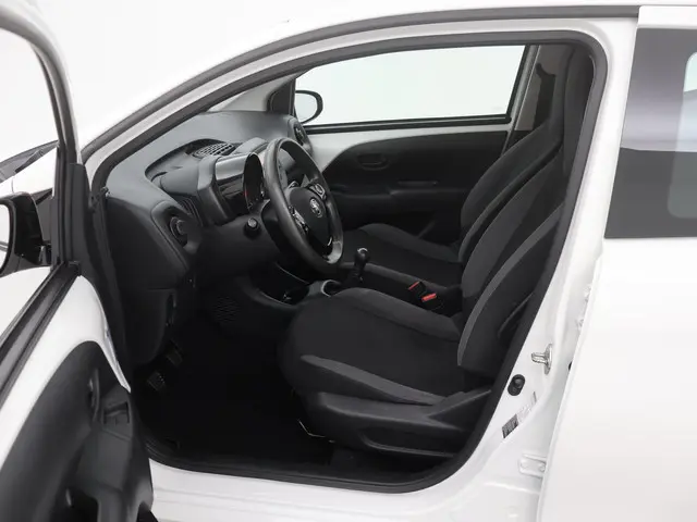 Toyota Aygo 1.0 VVT-i x-fun 2021 Benzine 10