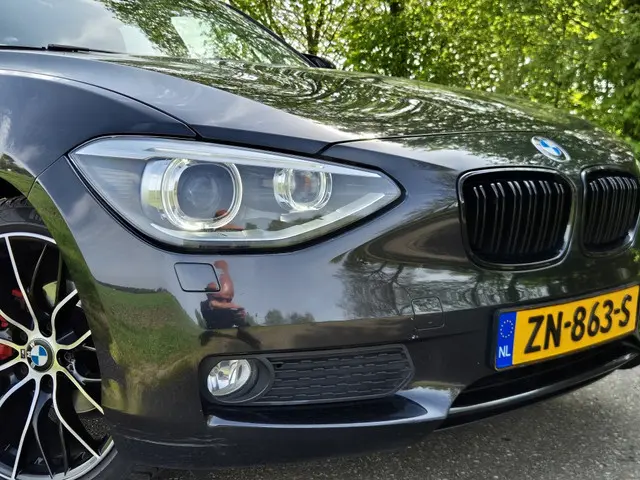 BMW 1 Serie 116i High Executive 2013 Benzine 6