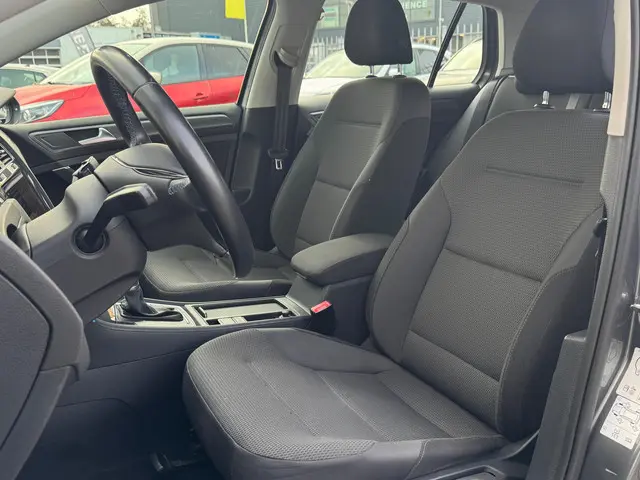 Volkswagen e-Golf e-Golf 2017 Elektrisch 6