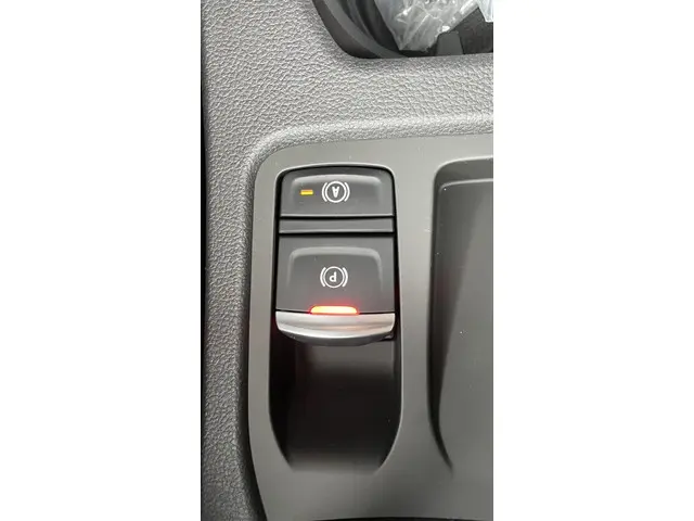 Mitsubishi Colt 1.6 HEV Instyle 2024 Hybride Benzine 33