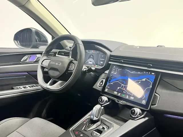 Lynk & Co 01 1.5 2023 Hybride Benzine 43