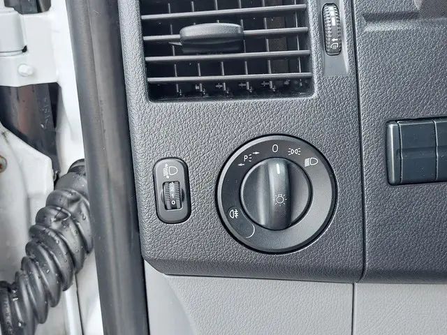 Mercedes-Benz Sprinter 313 CDI L2H2 2015 Diesel 17