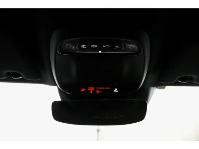 Volvo XC40 1.5 T3 Inscription zwart 2018 Benzine 25