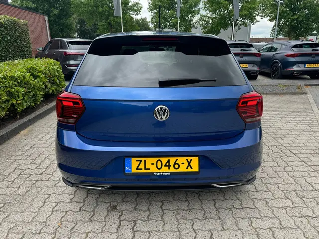 Volkswagen Polo 1.0 TSI Highline Business R 2019 Benzine 16