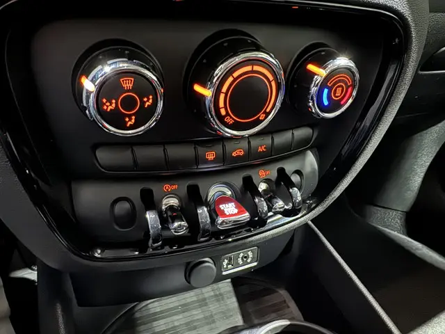 MINI Clubman Mini 1.5 One Business 2017 Benzine 13
