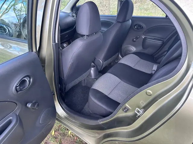 Nissan Micra 1.2 Visia Pack APK 21-10-2026 2016 Benzine 10