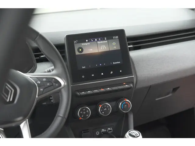 Renault Clio TCe 90 GPF Evolution 2024 Benzine 48