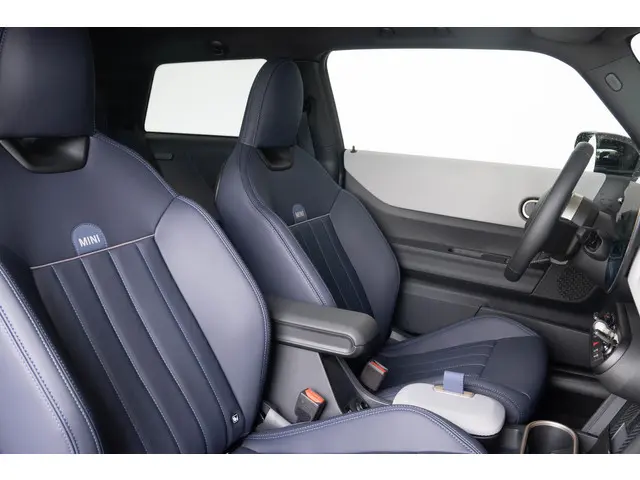MINI 3-Deurs Cooper C Aut. 2024 Benzine 8